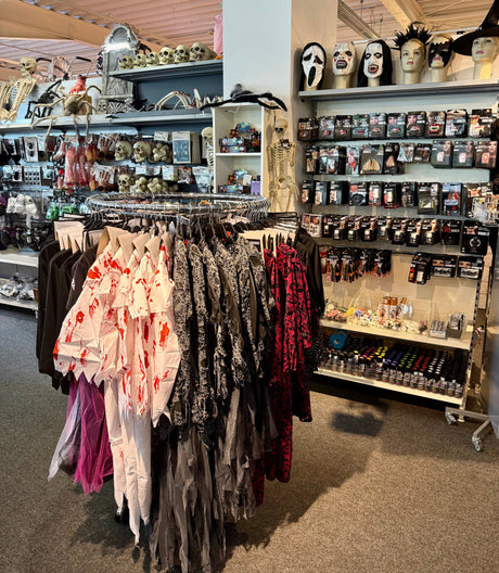 Halloween Kostüme und Dekorationen ab sofort bei Gongoll in Dormagen