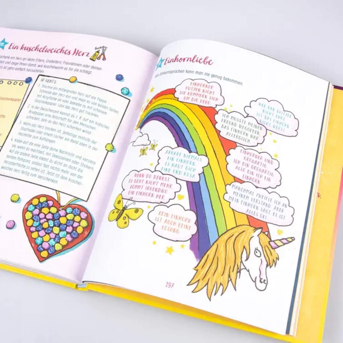 carlsen-verlag-dein-maedchenbuch-lovebook-343165B85.jpg