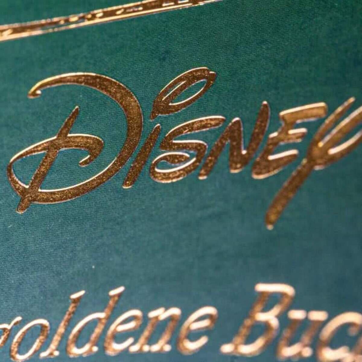 Carlsen Verlag Disney: Das große goldene Buch der Tiergeschichten von Walt Disney