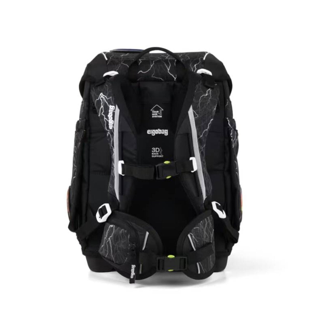 ergobag-cubo-light-schulranzen-set-7351282D4.jpg