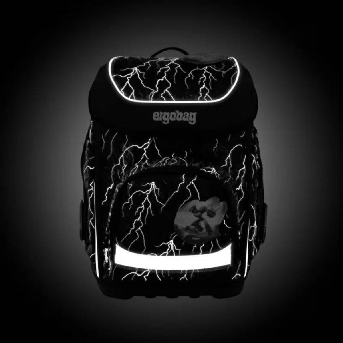 ergobag-cubo-light-schulranzen-set-7351282D6.jpg