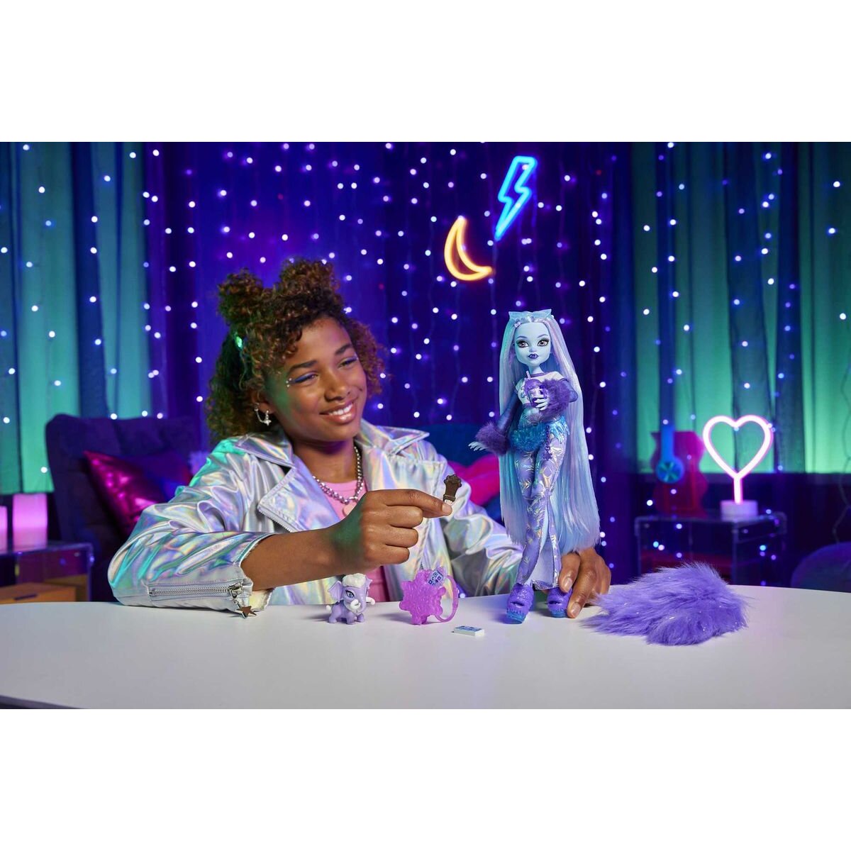 Mattel Monster High Abbey Bominable Puppe