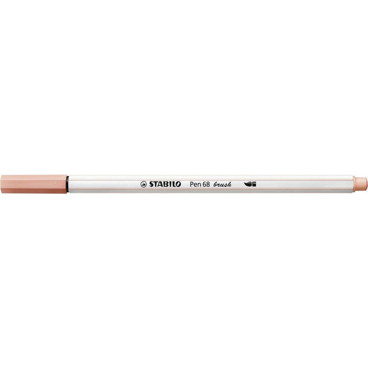 premium-filzstift-mit-pinselspitze-fuer-B94621972.jpg