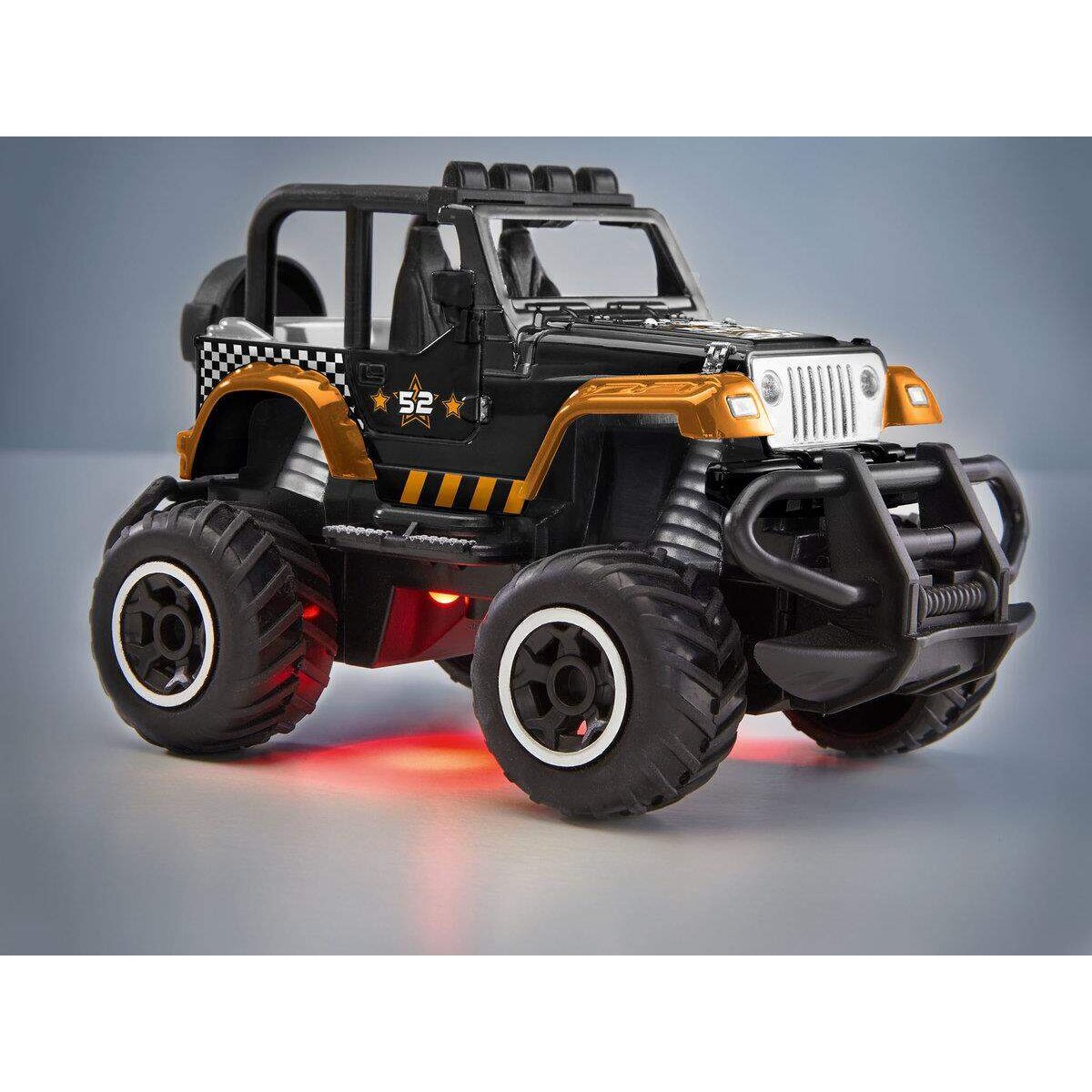 Revell Control RC SUV Quarter Back
