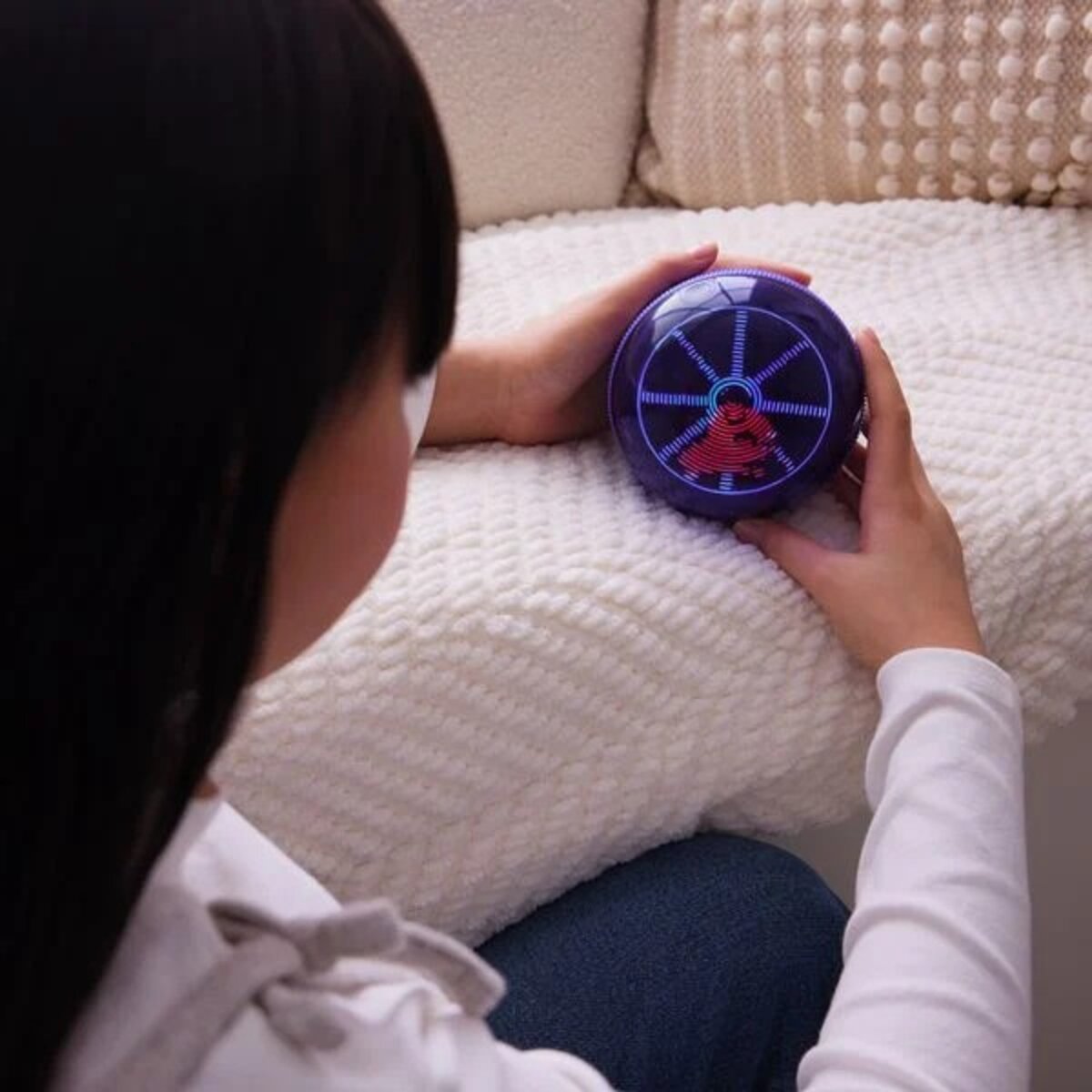 spin-master-bitzee---27AAC3F411.jpg