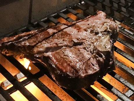 Bistecca alla fiorentina - Steak nach Florentiner Art – Grill-Rezept