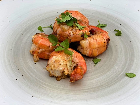 Ultraschnelle Gambas aus der Gusspfanne vom Grill – Rezept