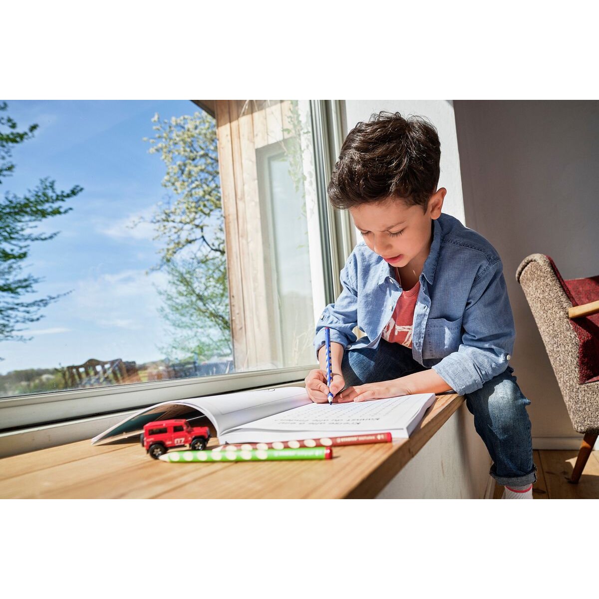 Ergonomischer Buntstift für Rechtshänder - STABILO EASYcolors - Einzelstift - grau