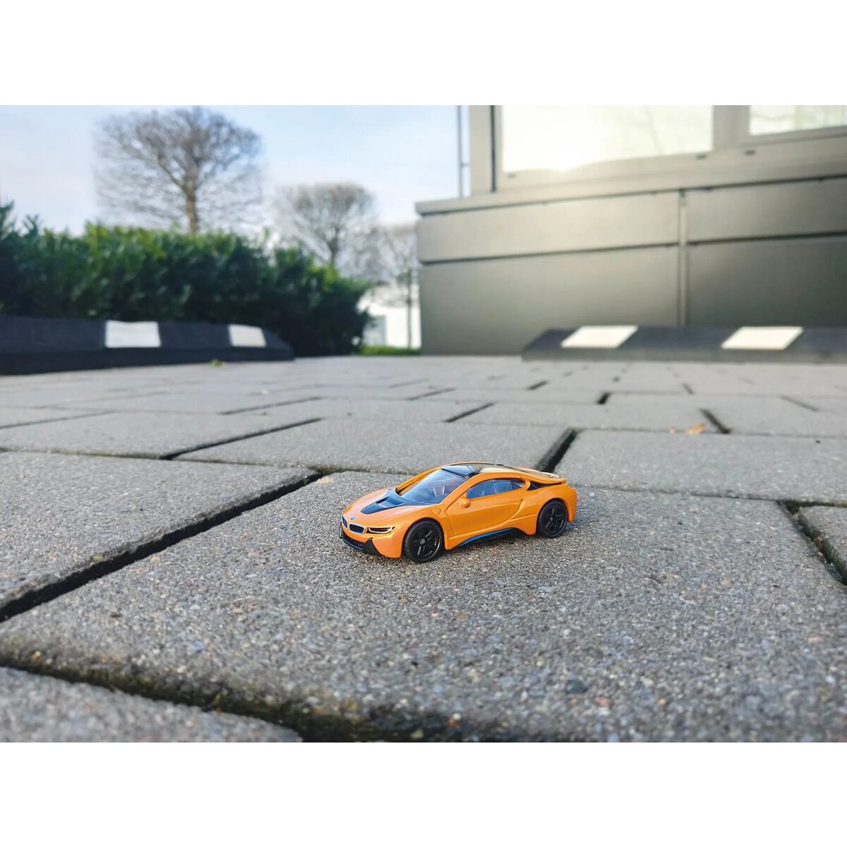 SIKU BMW i8