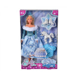 simba-steffi-love-ice-skating-D289AE665.jpg